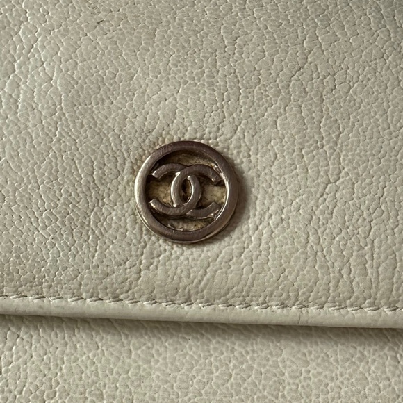 Auth, Chanel Leather off white Long Wallet - Good used condition - Picture 8 of 14